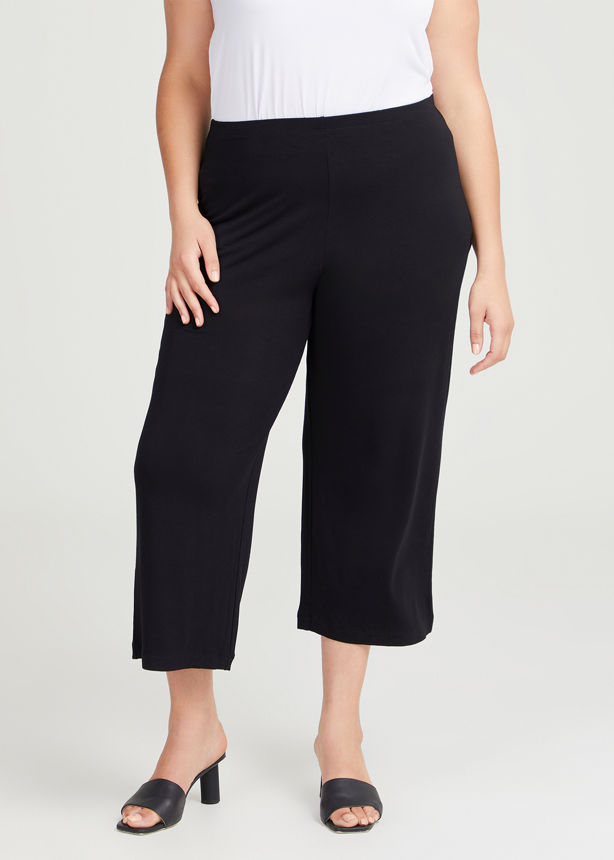 Shop Plus Size Bamboo Culotte Pant in Black | Sizes 12-30 | Taking Shape NZ